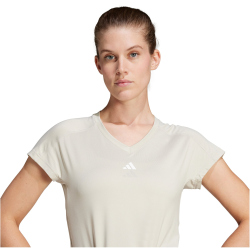 adidas AEROREADY Train Essentials Minimal Branding V-Neck T-Shirt Damen JC9563 - wonder alumina/white S