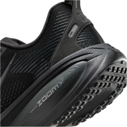 NIKE Vomero 18 Laufschuhe Herren