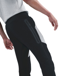 NIKE Tech Fleece Jogginghose Herren 011 - black/dk grey heather/black XS