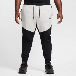 NIKE Tech Fleece Jogginghose Herren 011 - black/dk grey heather/black XS