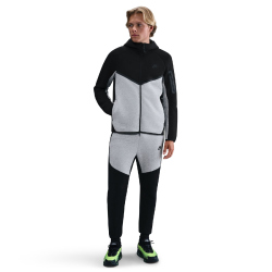 NIKE Tech Fleece Windrunner Kapuzenjacke 011 - black/dk grey heather/black L