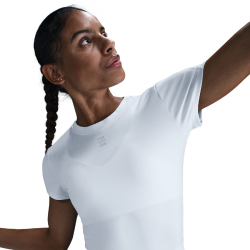 NIKE Court Advantage Dri-FIT kurzarm Tennisshirt Damen 100 - white/white S