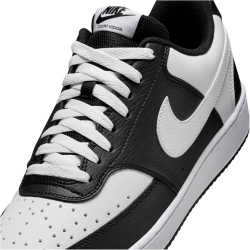 NIKE Court Vision Low Sneaker Herren 001 - black/white 39