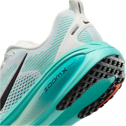 NIKE Vomero 18 Laufschuhe Herren 103 - summit white/black-dusty cactus 38.5