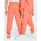 NIKE Club Fleece Jogginghose Kinder 643 - lt wild mango/orange pulse S (128-137 cm)