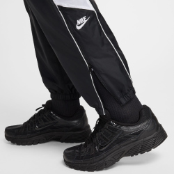 NIKE Sportswear Club Woven Jogginghose Herren 010 -...