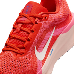 NIKE Winflo 11 Laufschuhe Damen 602 - picante red/pale...