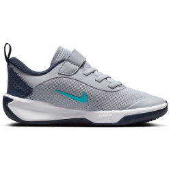 NIKE Omni Multi-Court Hallenschuhe Kinder 010 - wolf grey/thunder blue-bright crimson 31.5
