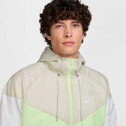 NIKE Sportswear Windrunner Kapuzenjacke Herren 701 -...