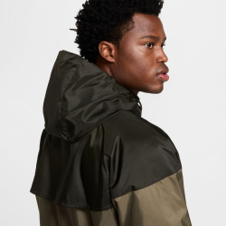 NIKE Sportswear Windrunner Kapuzenjacke Herren 222 - medium olive/sequoia/sail M
