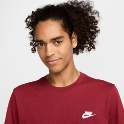 NIKE Sportswear Freizeit T-Shirt Herren 677 - team...