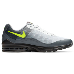 NIKE Air Max Invigor Sneaker Herren