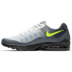 NIKE Air Max Invigor Sneaker Herren