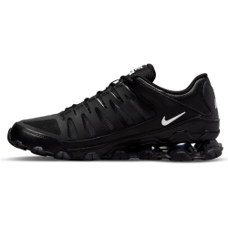 NIKE Reax 8 TR Fitnessschuhe Herren 033 - black/white 39