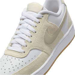 NIKE Court Vision Low Sneaker Damen