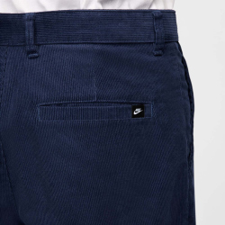 NIKE Club Corduroy Chino Hose Herren