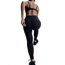 NIKE Dri-FIT Bliss Mid-Rise 7/8 Jogginghose Damen