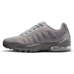 NIKE Air Max Invigor Print Sneaker