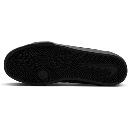 NIKE Charge Suede Sneaker Herren 002 - black/black-black 39