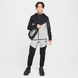 NIKE Sportswear Tech Fleece Kapuzenjacke Jungen 064 - dk grey heather/black/black/black S (128-137 cm)