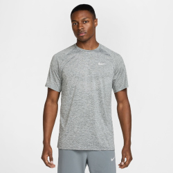 NIKE Stride Dri-FIT ADV kurzarm Laufshirt Herren 084 - smoke grey/htr/reflective silv M