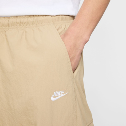 NIKE Club Woven Cargohose Herren 297 - parachute beige/white XS