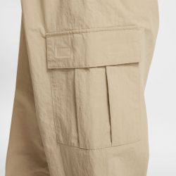 NIKE Club Woven Cargohose Herren 297 - parachute beige/white XS
