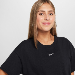 NIKE Sportswear T-Shirt Mädchen 010 - black M (137-146 cm)