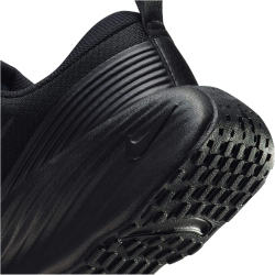 NIKE Legend Essential 4 Fitnessschuhe Damen 001 - black/dk smoke grey 40