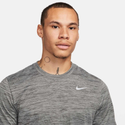 NIKE Dri-FIT Fitness T-Shirt Herren 068 - iron...
