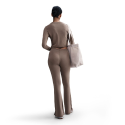 NIKE Sportswear Chill Knit Mini-Rib Flared Leggings Damen 233 - mink brown/mink brown S