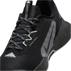 NIKE Juniper Trail 3 Trailrunning-Schuhe Herren 001 - black/black-wolf grey-photon dust 45.5