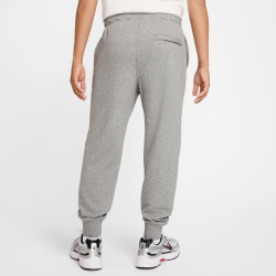 NIKE Club French Terry Jogginghose Herren 063 - dk grey heather/lt smoke grey/white S