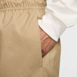 NIKE Club Woven Flow Shorts Herren 297 - parachute beige/white L