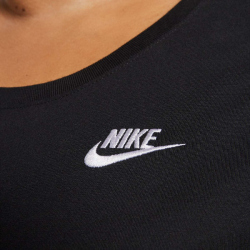 NIKE Sportswear Club Essentials Oversize T-Shirt Damen 010 - black/white 1X