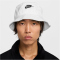 NIKE Apex Futura Washed Anglerhut 100 - white/black M