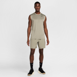 NIKE Form Dri-FIT 7" Unlined Versatile Fitnessshorts...