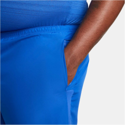 NIKE Challenger 7" Laufshorts Herren 480 - game...