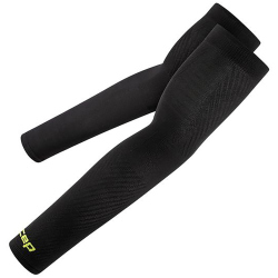 CEP Run Ultralight Armsleeves 301 - black M