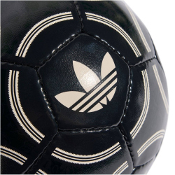 adidas Juventus Turin Club Heim Freizeitball 2025/26...