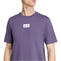adidas Manchester United SZN Graphic T-Shirt 2025/26 Herren