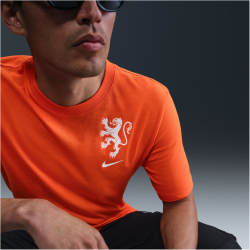 NIKE Niederlande Crest T-Shirt Herren