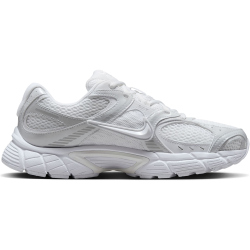 NIKE V5 RNR Sneaker Damen