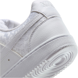NIKE Court Vision Low Sneaker Damen