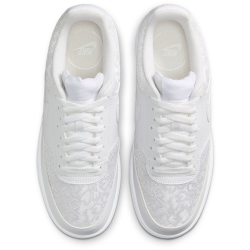 NIKE Court Vision Low Sneaker Damen