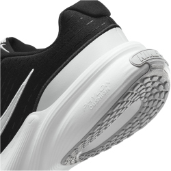 NIKE Uplift SC Sneaker Herren 002 - black/white 39