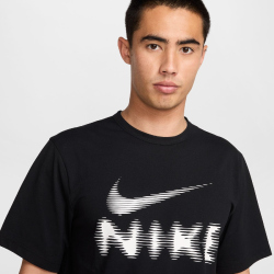NIKE Hyverse Dri-FIT UV Versatile kurzarm Trainingsshirt...