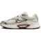NIKE V5 RNR Sneaker Damen 102 - sail/lt orewood brn-fauna brown-phantom 38.5