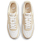 NIKE Court Vision Low Sneaker Herren 200 - lt khaki/white 38.5