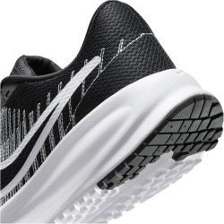 NIKE Run Defy Laufschuhe Herren 004 - black/white 43